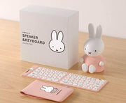 Wireless folding keyboard set, portable for on-the-go use