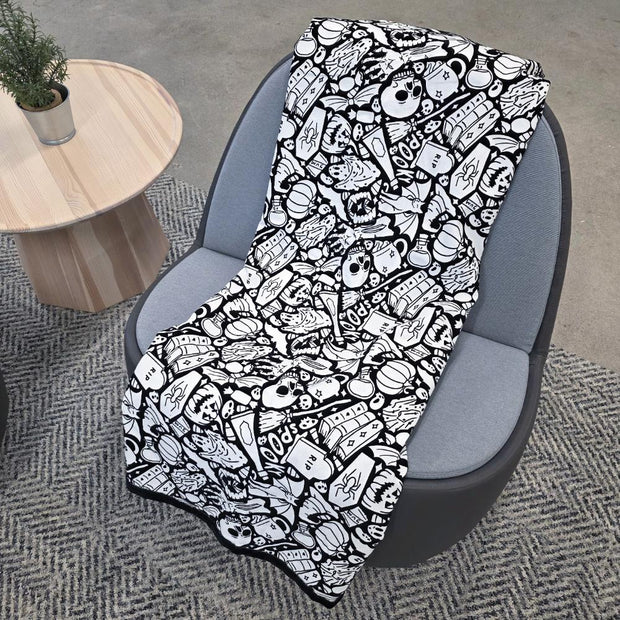 Color-Your-Own Blanket – DIY Creative Fleece Throw  Cozy Sherpa Backing