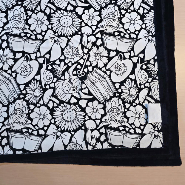 Color-Your-Own Blanket – DIY Creative Fleece Throw  Cozy Sherpa Backing